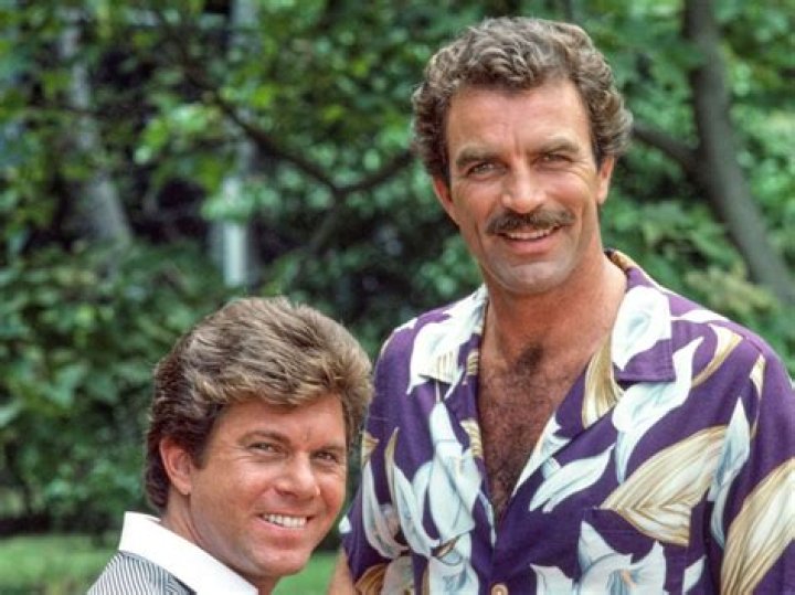 Are Larry Manetti and Tom Selleck friends?