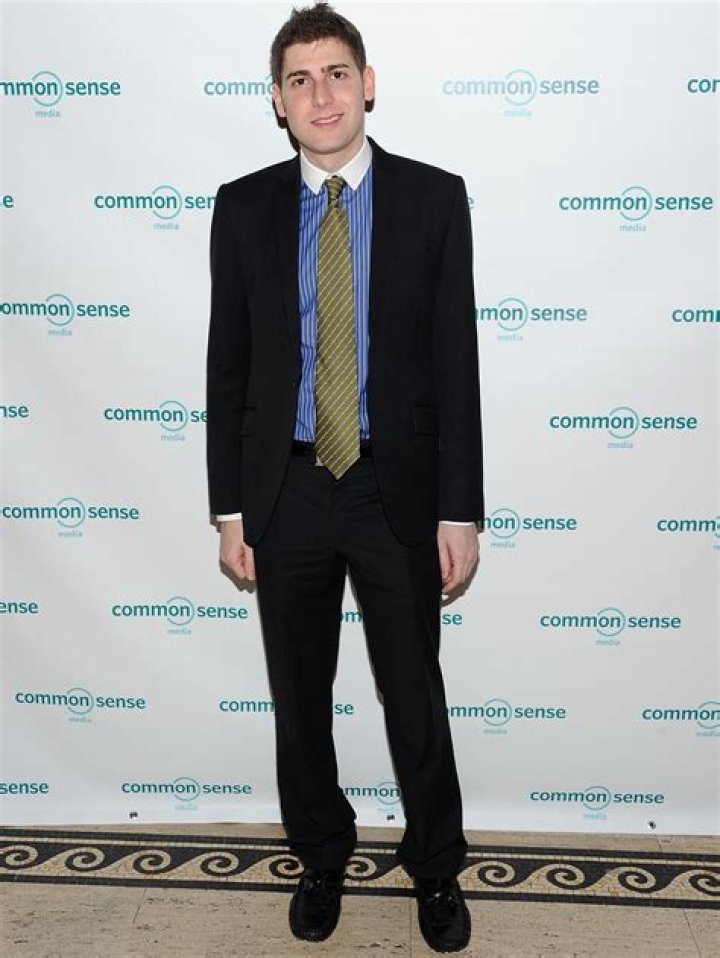 Are Mark and Eduardo friends? – Celebrity.fm – #1 Official Stars, Business & People Network, Wiki, Success story, Biography & Quotes