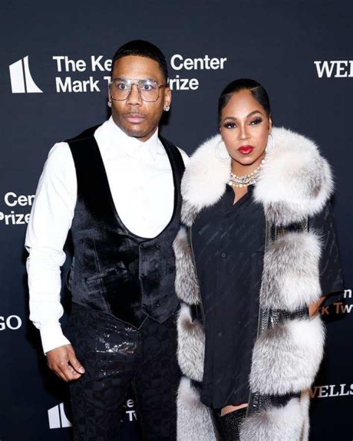Did Nelly and Ashanti have a relationship?