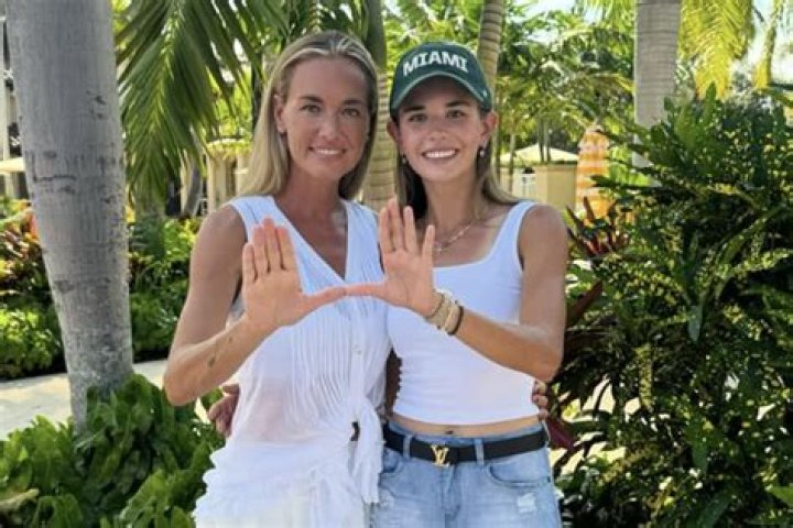 Do Mira and Kai get together?