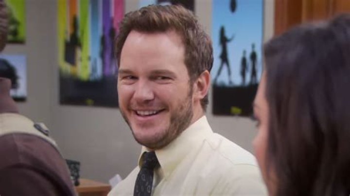 Does Chris Pratt actually sing in Parks and Rec?