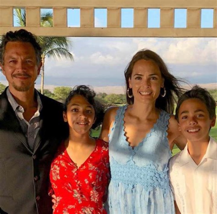 How did Talisa Soto meet Benjamin Bratt?