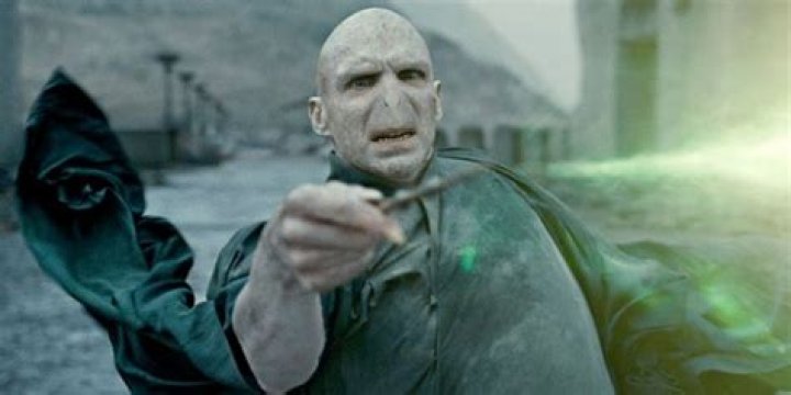 How do you pronounce the killing curse in Harry Potter?