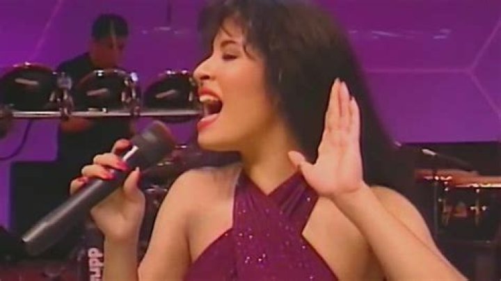 How long was Selena Quintanilla last concert?