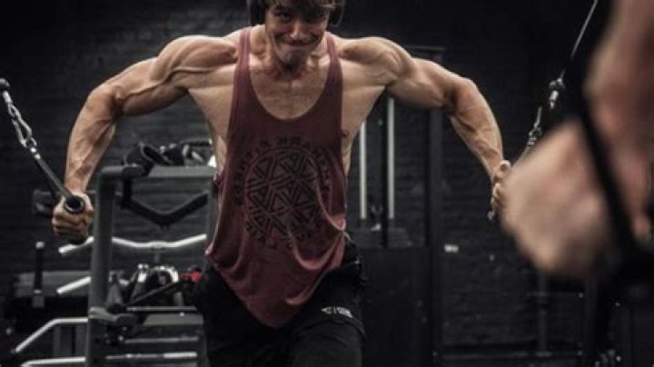 How much does David laid bench? – Celebrity.fm – #1 Official Stars, Business & People Network, Wiki, Success story, Biography & Quotes