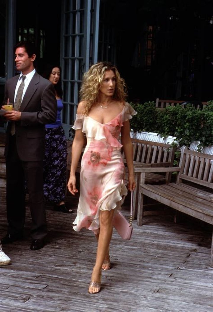 How old was Carrie Bradshaw? – Celebrity.fm – #1 Official Stars, Business & People Network, Wiki, Success story, Biography & Quotes