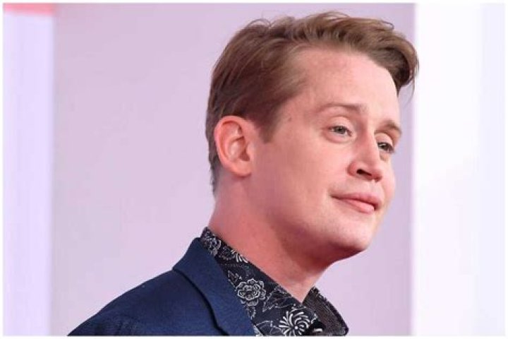 How old was Macaulay Culkin in Home Alone 1?
