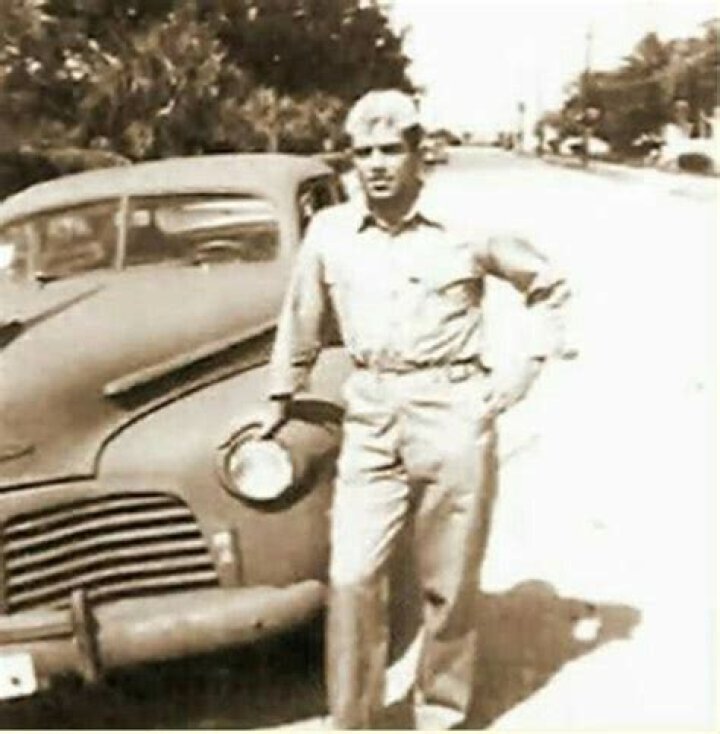 How was Pernell Roberts written out of Bonanza?