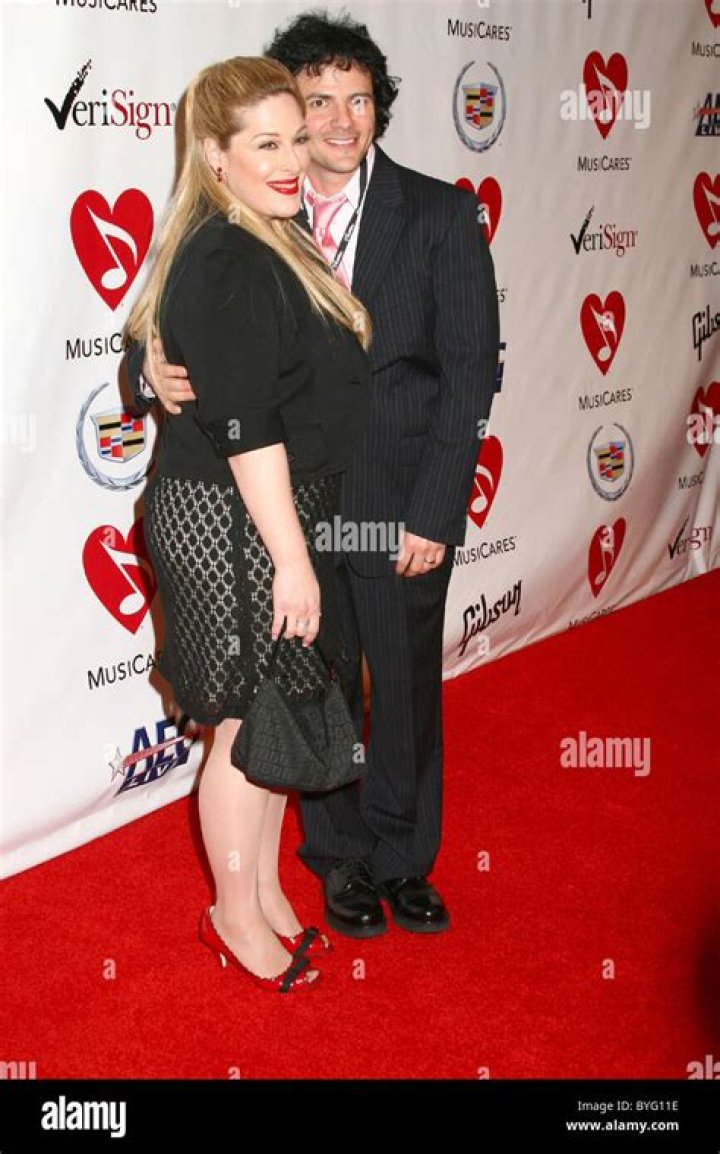 Is Carnie Wilson still married? – Celebrity.fm – #1 Official Stars, Business & People Network, Wiki, Success story, Biography & Quotes