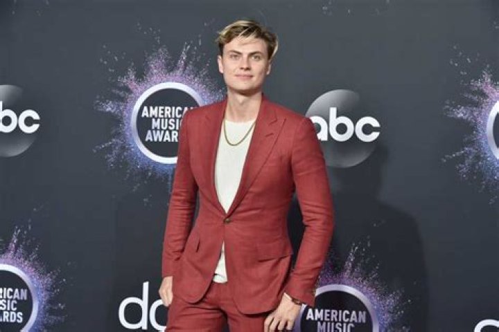 Is Carter Sharer rich? – Celebrity.fm – #1 Official Stars, Business & People Network, Wiki, Success story, Biography & Quotes