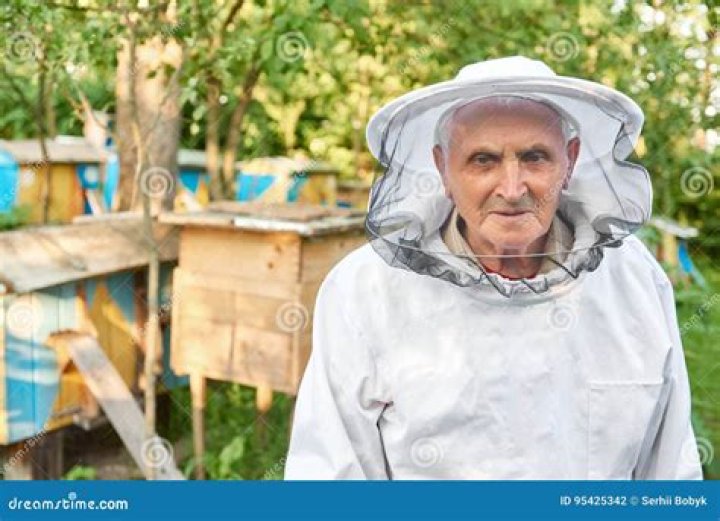 What age is beekeeping age? – Celebrity.fm – #1 Official Stars, Business & People Network, Wiki, Success story, Biography & Quotes