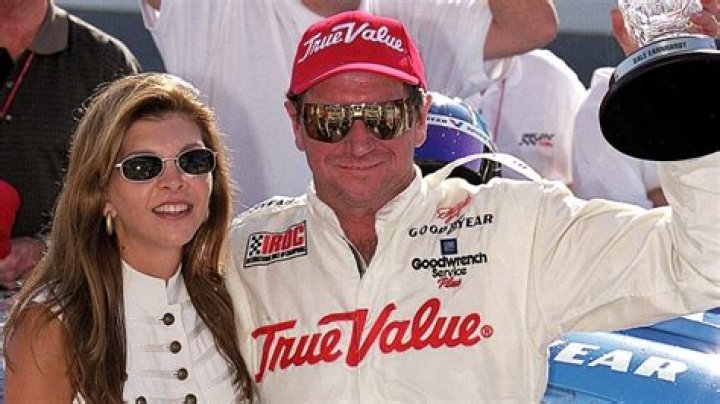 What is Dale Earnhardt seniors net worth? – Celebrity.fm – #1 Official Stars, Business & People Network, Wiki, Success story, Biography & Quotes