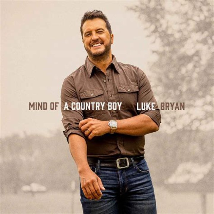 What is Luke Bryan’s net worth?