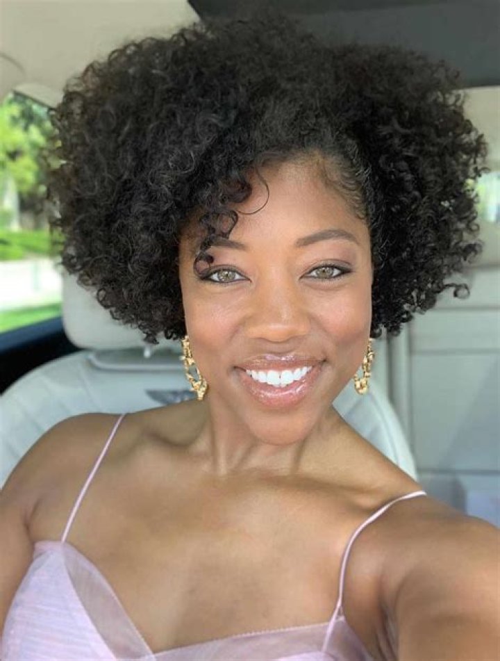 Hver er nettóvirði Mary Harvey? – Celebrity.fm - #1 Opinberar stjörnur, viðskipta