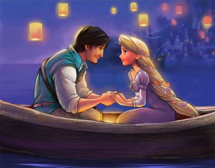 What is the age difference between Flynn Rider and Rapunzel?
