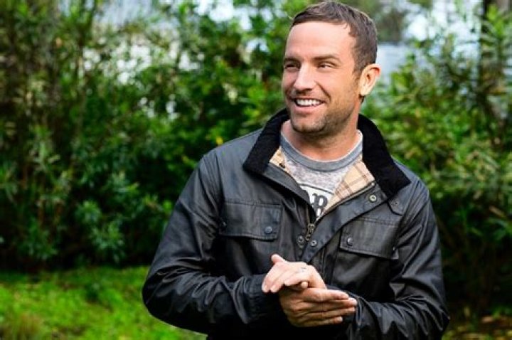 What is TJ Lavin salary? – Celebrity.fm – #1 Official Stars, Business & People Network, Wiki, Success story, Biography & Quotes