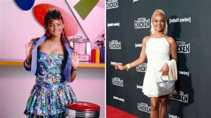 De quelle race est Lark Voorhies ?