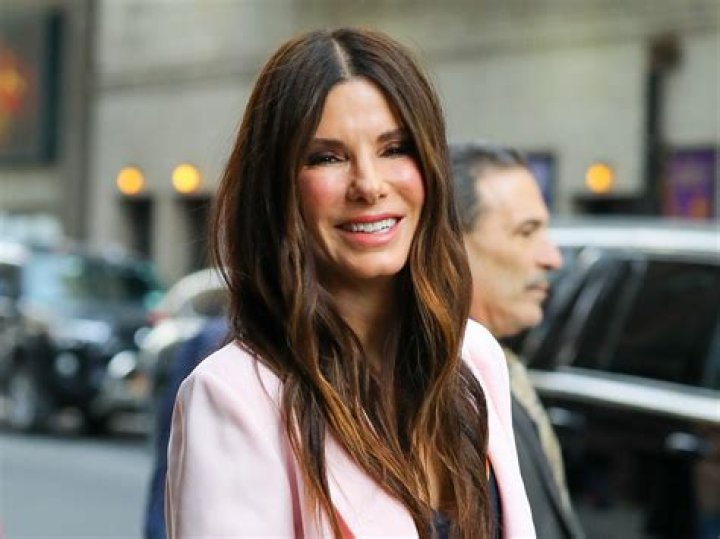 What’s Sandra Bullock worth? – Celebrity.fm – #1 Official Stars, Business & People Network, Wiki, Success story, Biography & Quotes