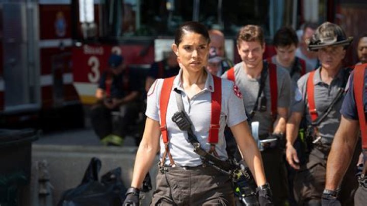 ¿Dónde puedo darme un atracón de Chicago Fire? – Celebrity.fm