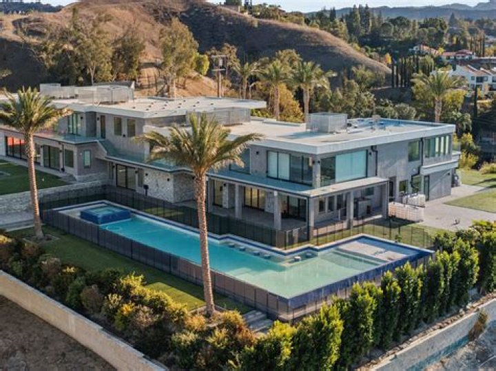 Who bought the Ace family house 2021? – Celebrity.fm – #1 Official Stars, Business & People Network, Wiki, Success story, Biography & Quotes