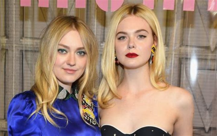 Who is richer Dakota or Elle Fanning? – Celebrity.fm – #1 Official Stars, Business & People Network, Wiki, Success story, Biography & Quotes