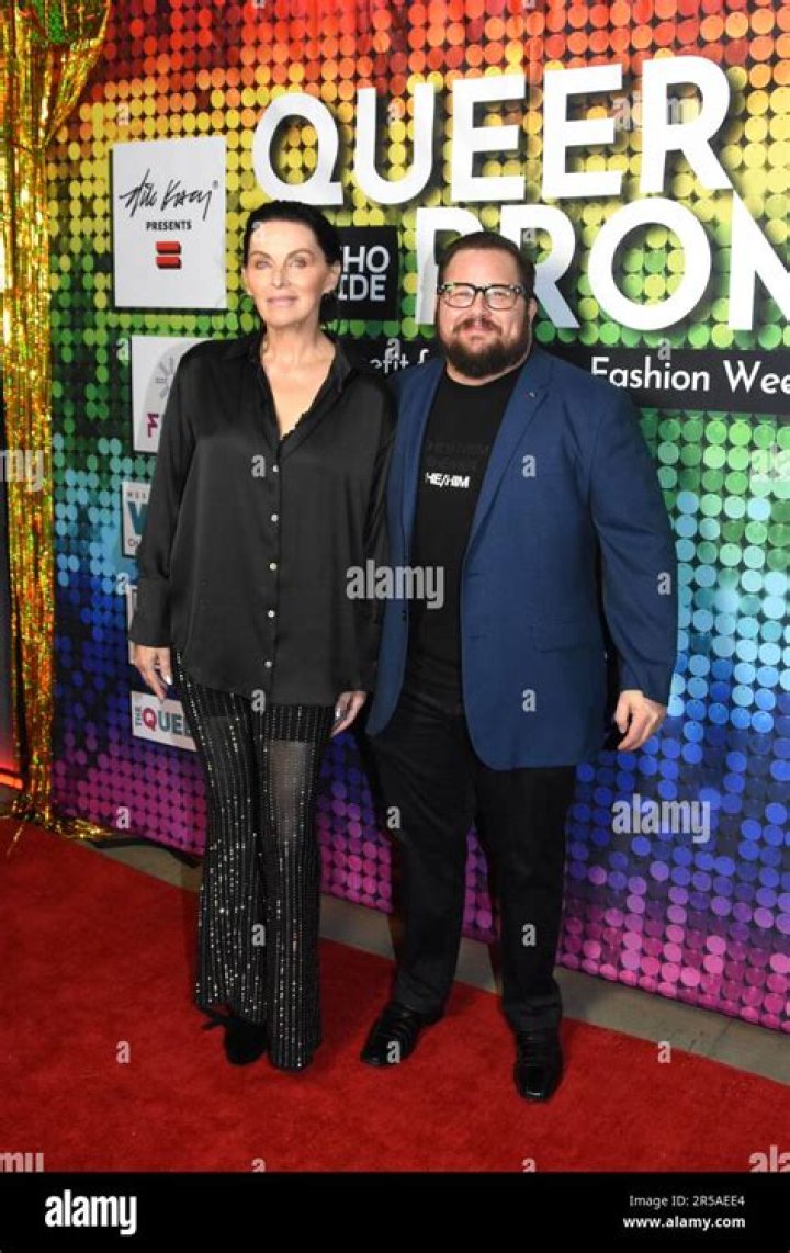 Who is Shara Blue? – Celebrity.fm – #1 Official Stars, Business & People Network, Wiki, Success story, Biography & Quotes