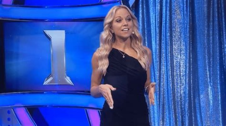 Who makes Tiffany’s dresses on Let’s Make a Deal?